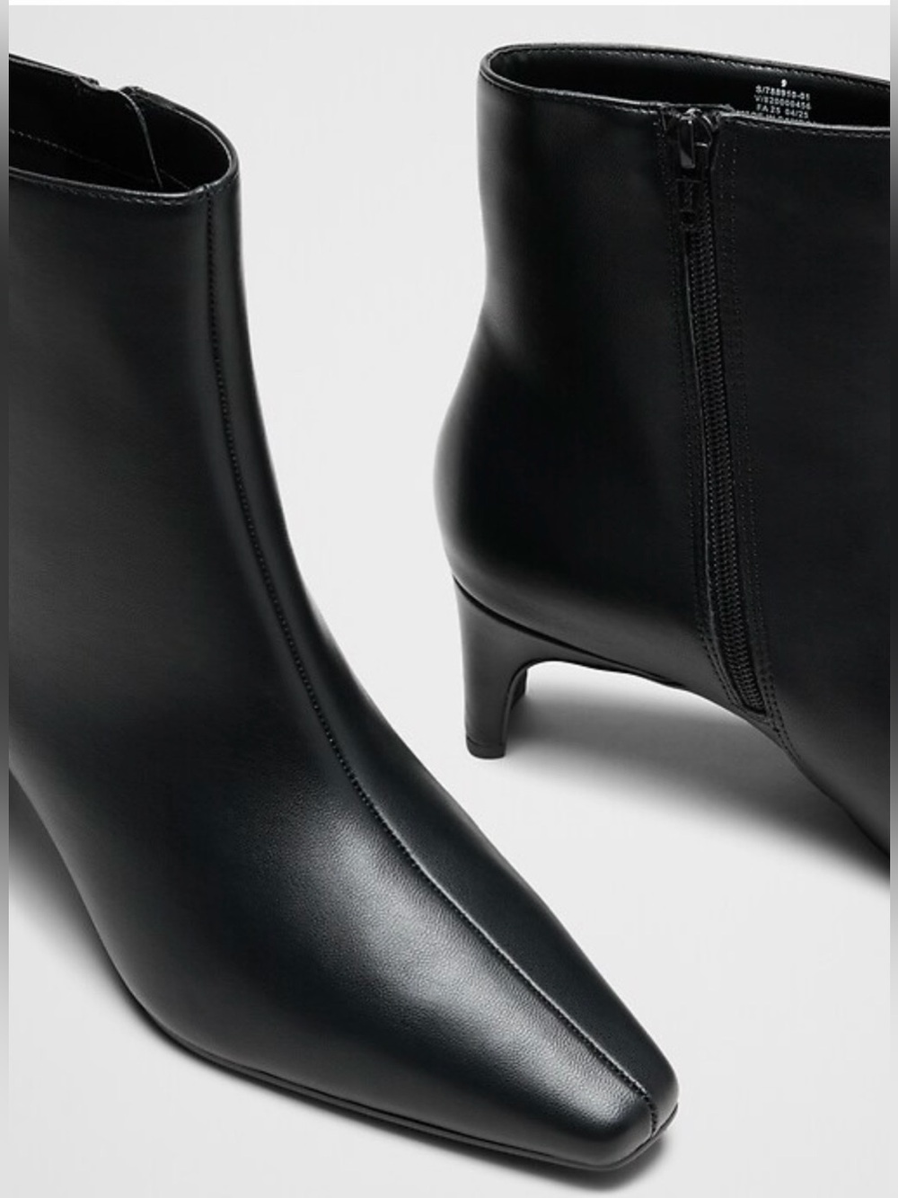 Banana Republic Black Vegan Leather Square-Toe Ankle Booties Size 9 - Picture 3 of 16